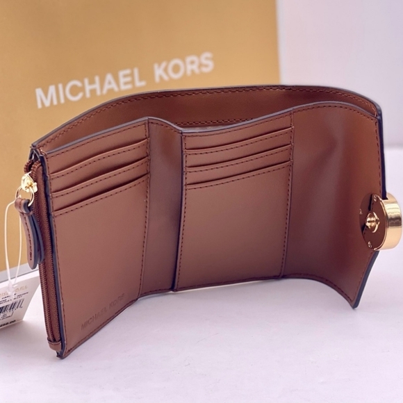Michael kors wallet - Picture 12 of 12